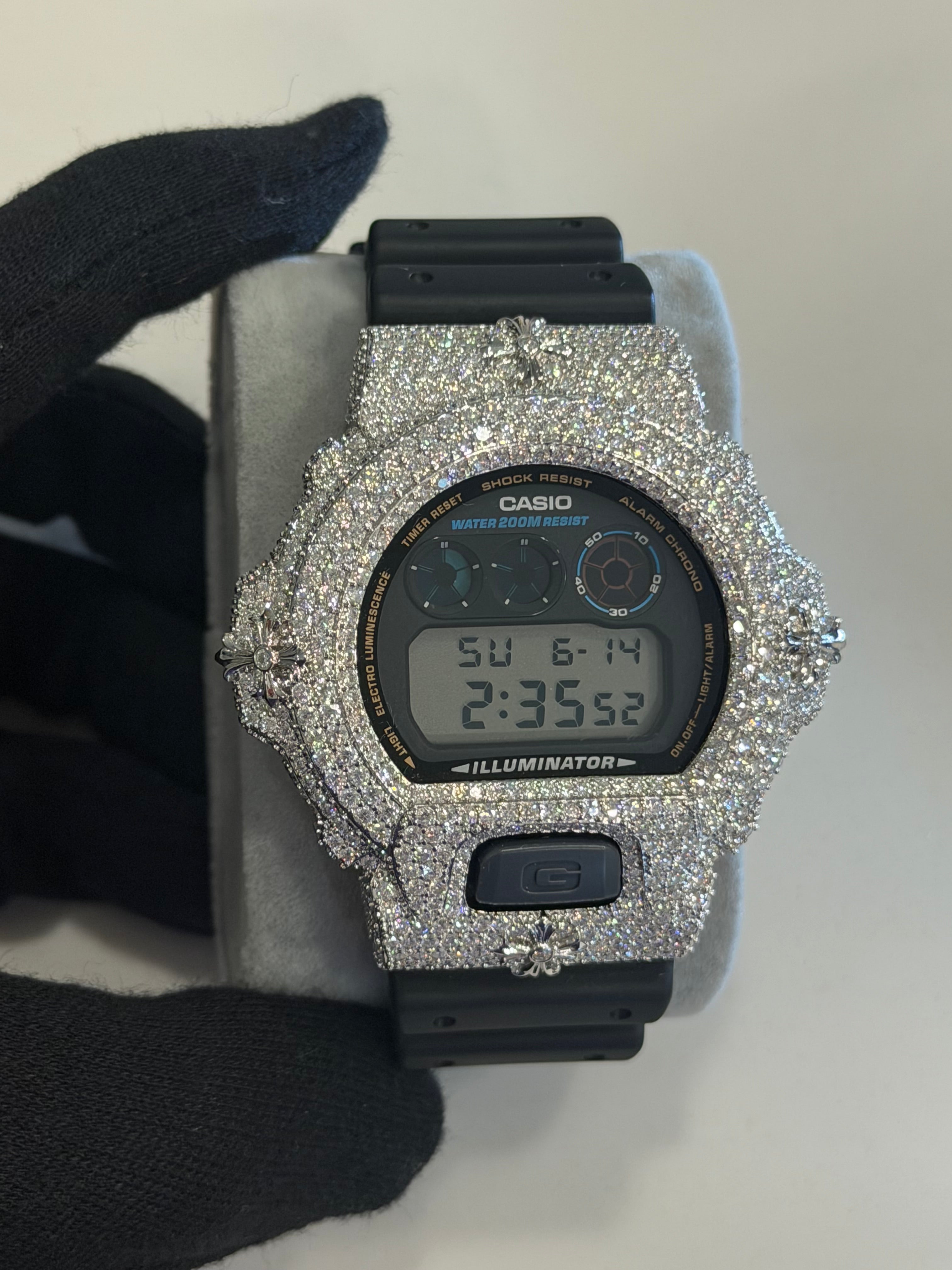 VVS1 D Fully Iced Moissanite Watch DW6900
