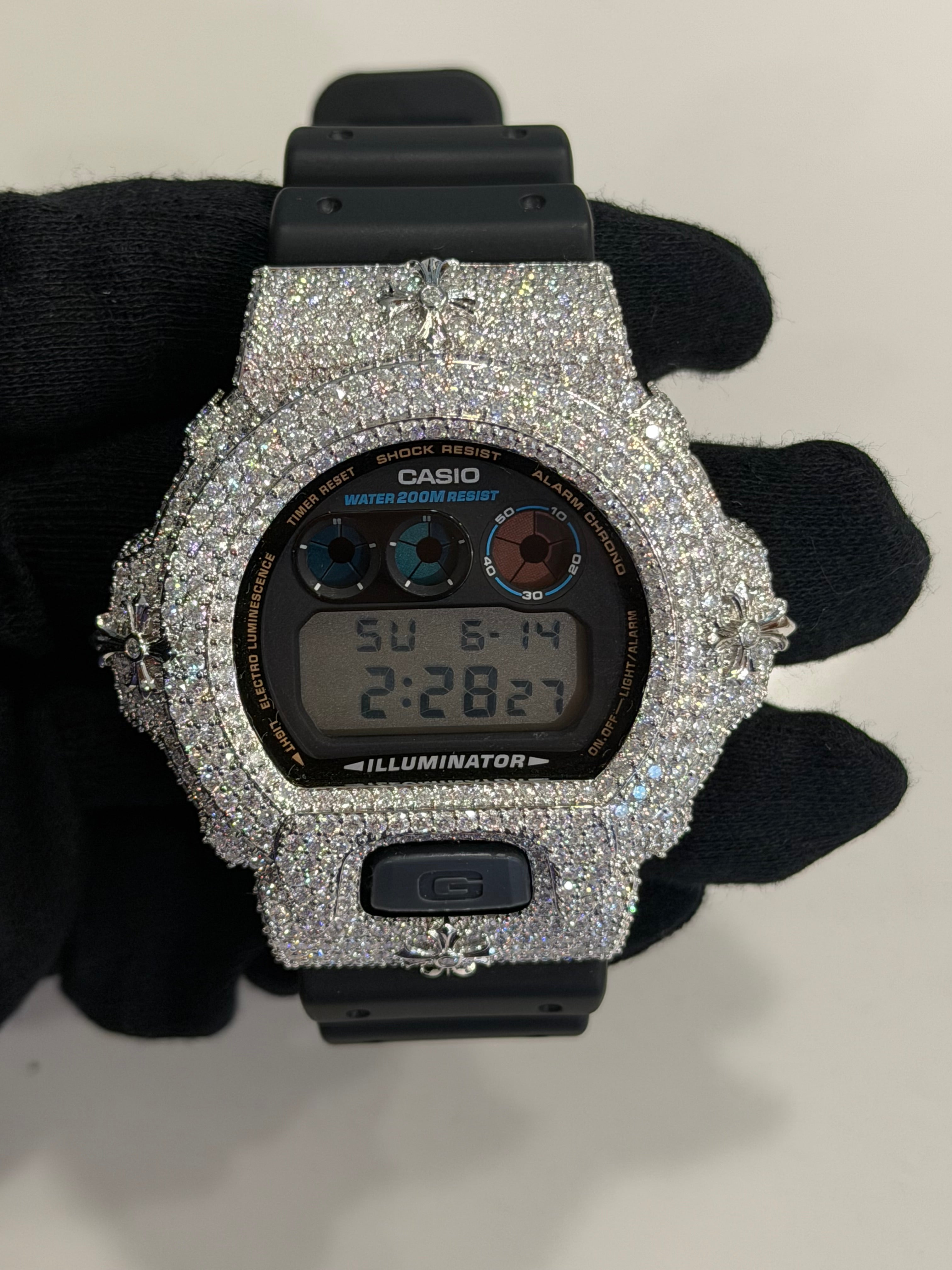 VVS1 D Fully Iced Moissanite Watch DW6900