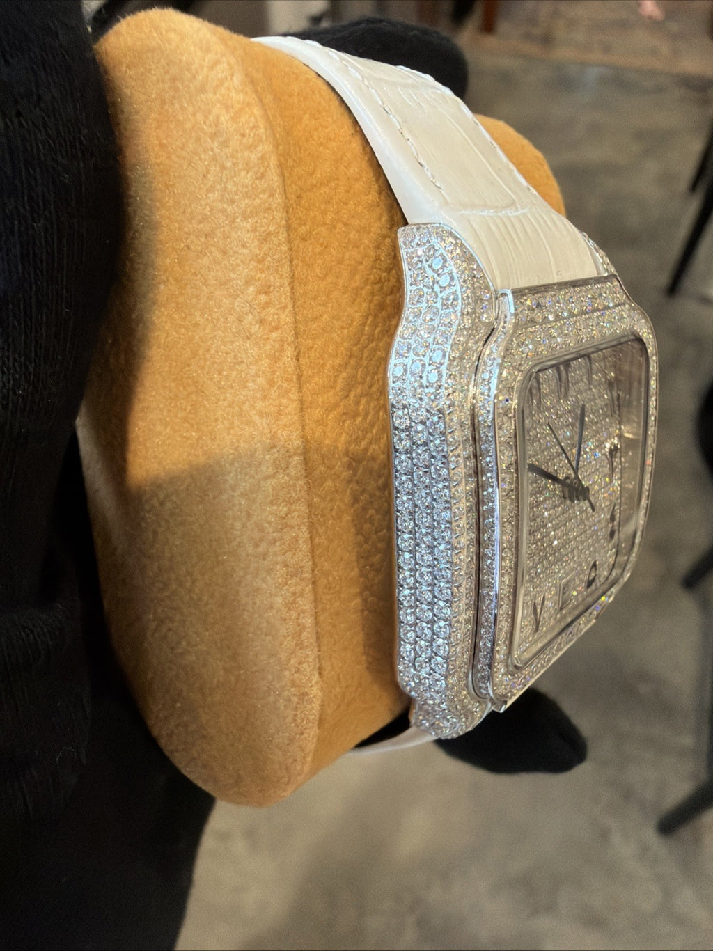 Luxury Square Wristwatch Mossanite Diamond