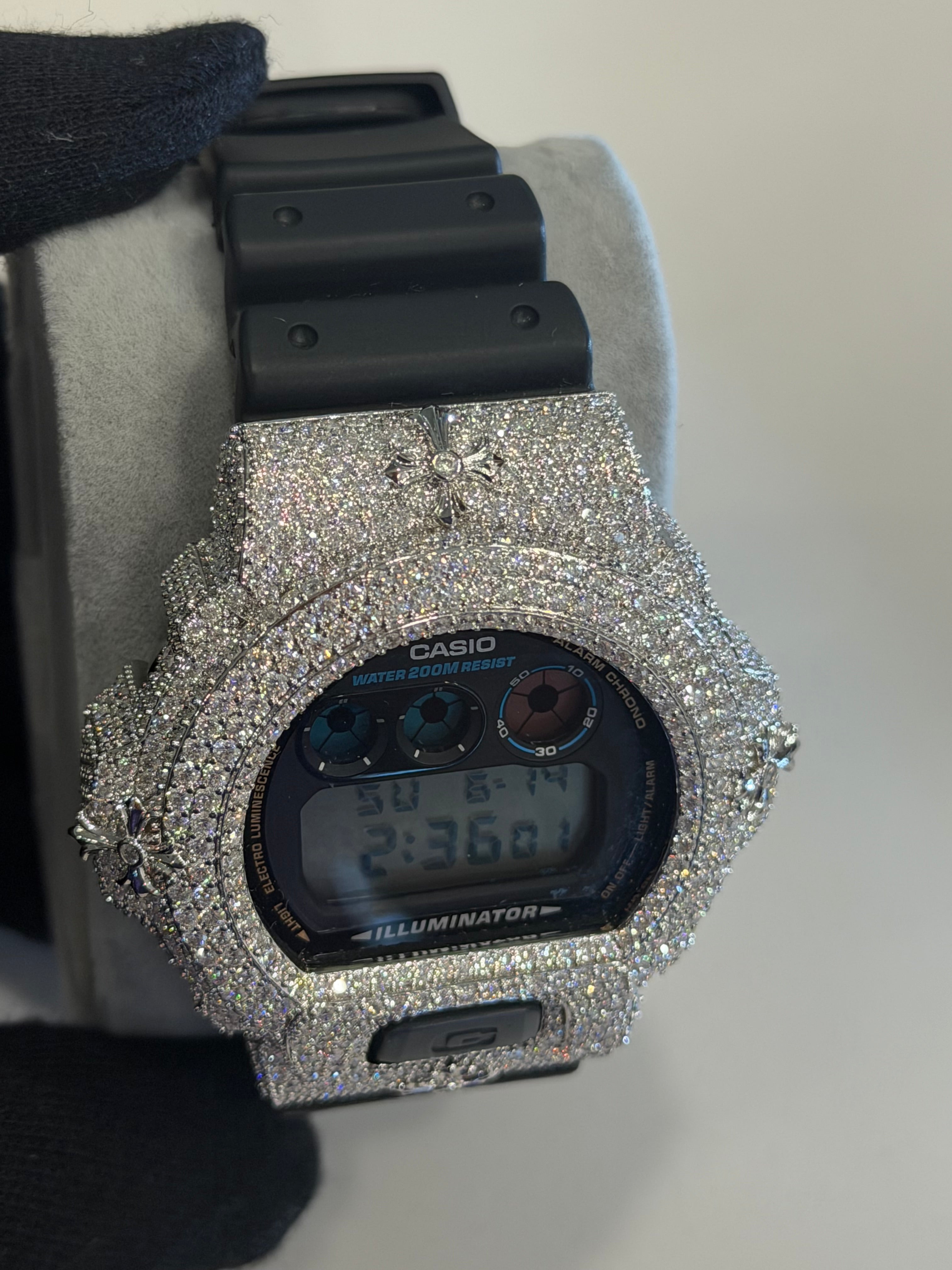 VVS1 D Fully Iced Moissanite Watch DW6900