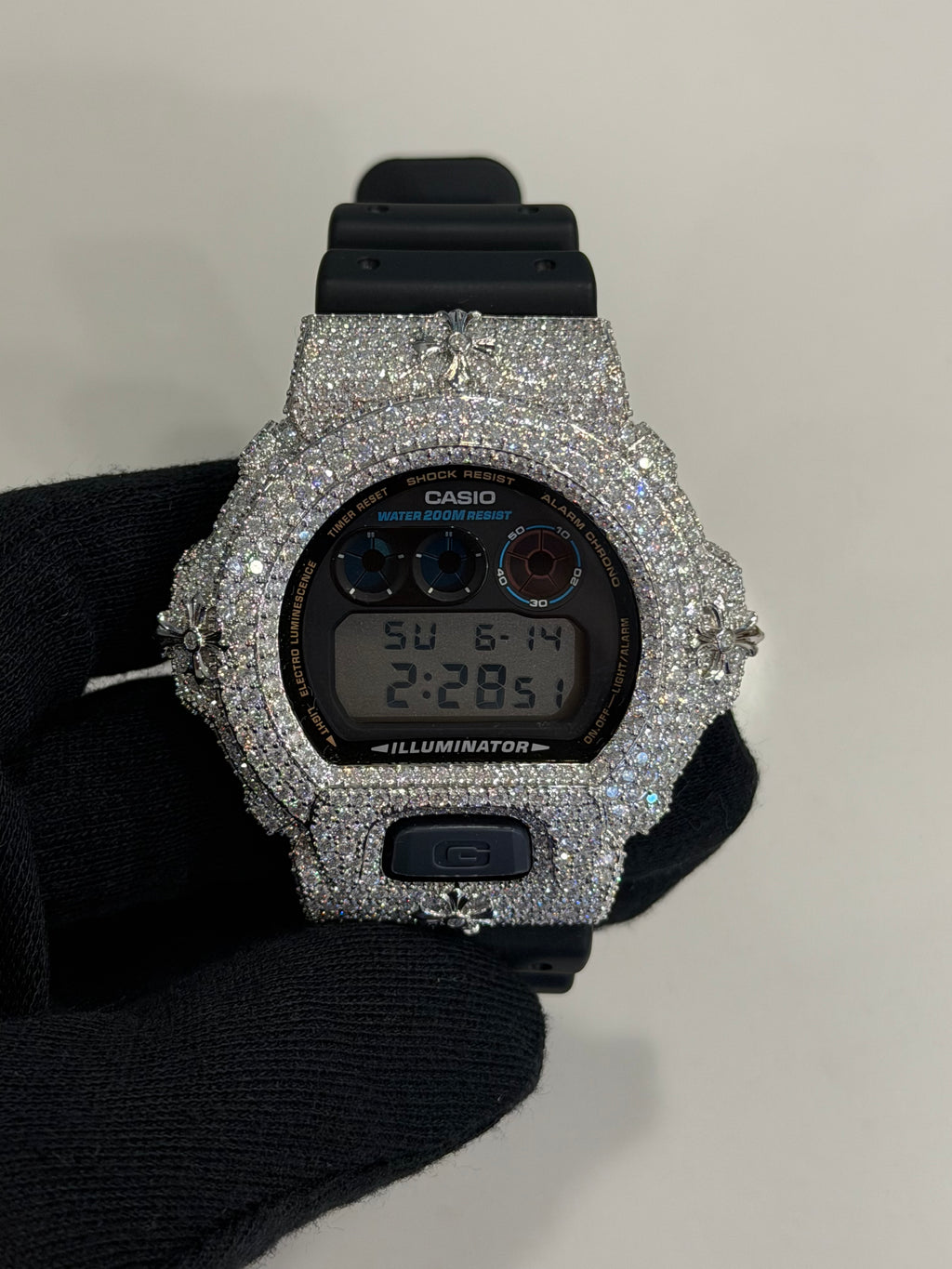 VVS1 D Fully Iced Moissanite Watch DW6900