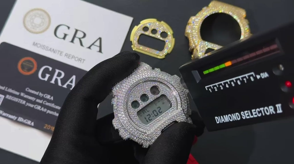 VVS1 D Fully Iced Moissanite Face/Bezel DW6900